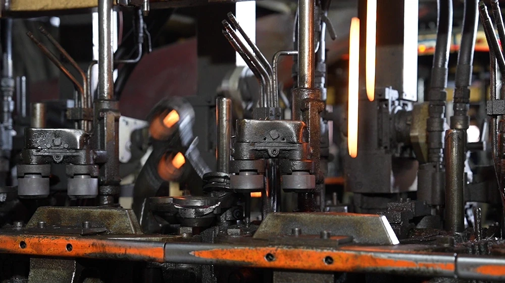 perfume-bottle-manufacturing-pb-2